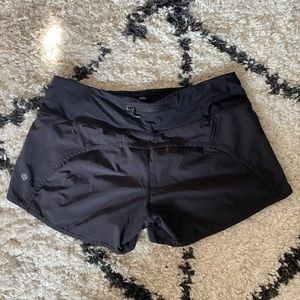 Lululemon Women’s Speed Up Shorts 4”